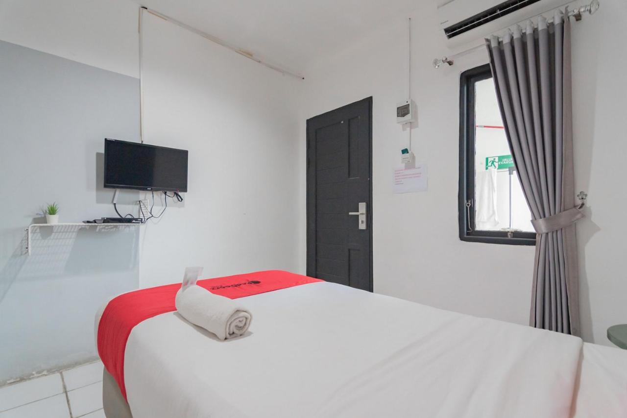 Reddoorz At Sani Guest House Balikpapan Dış mekan fotoğraf