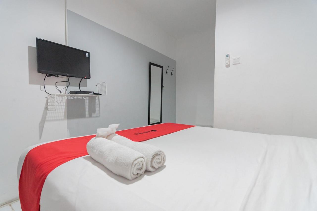 Reddoorz At Sani Guest House Balikpapan Dış mekan fotoğraf