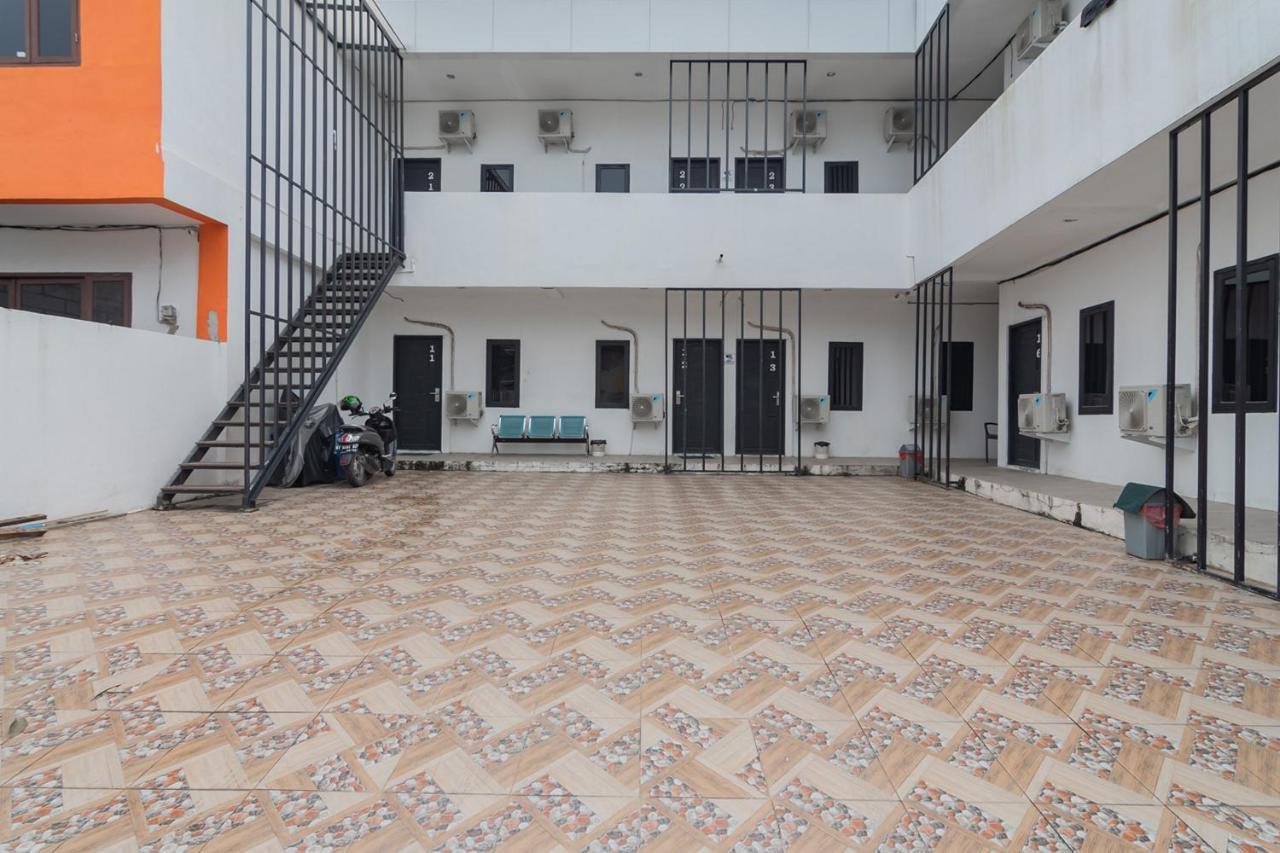Reddoorz At Sani Guest House Balikpapan Dış mekan fotoğraf