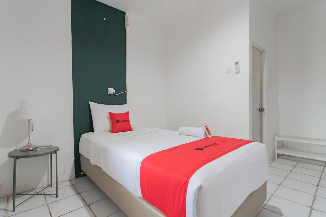 Reddoorz At Sani Guest House Balikpapan Dış mekan fotoğraf